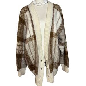 Personal Vintage Fuzzy Thick Plaid Cardigan Sweater Size: Large